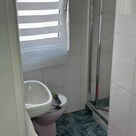 Extreme Apartment